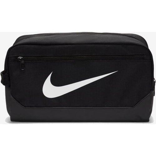 Nike Brasilia 9.5 Antrenman Ayakkabı Çantası 11L Siyah Renkli Ergonomik Tasarım