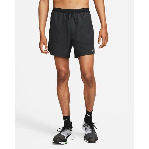 Nike DM4759-010 Dri-Fit Stride Erkek Şort