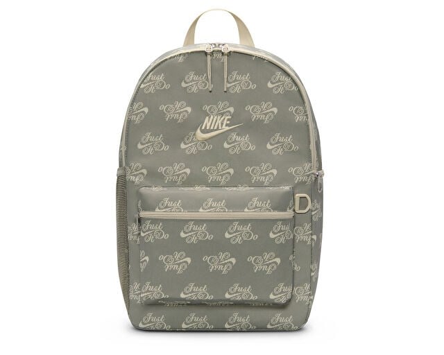 NIKE NK HERTGE BPK 2.0ACC PRT SU26 Sırt Çantası-En: 30,5 cm, Boy: 43 cm, Derinlik: 15 cm II0576-320 Yeşil