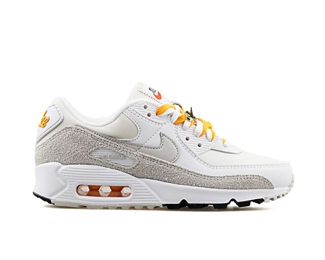 NIKE W AIR MAX 90 SE Kadın Günlük Ayakkabı DA8709-100 Beyaz