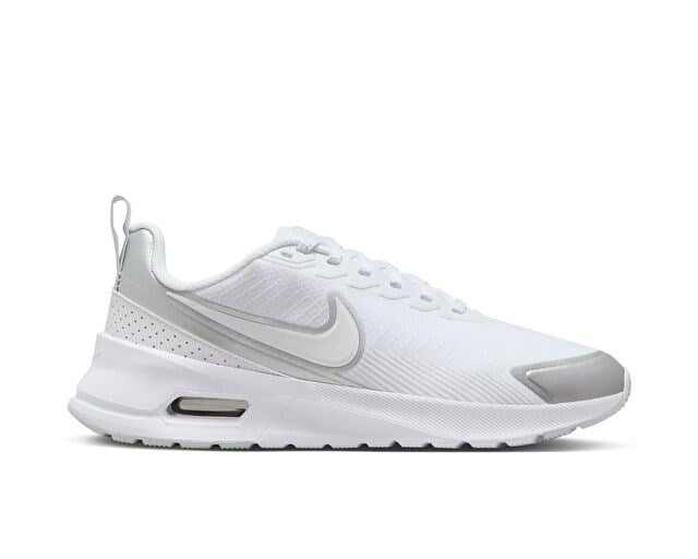 NIKE W AIR MAX NUAXIS Kadın Günlük Ayakkabı HF1233-101 Beyaz