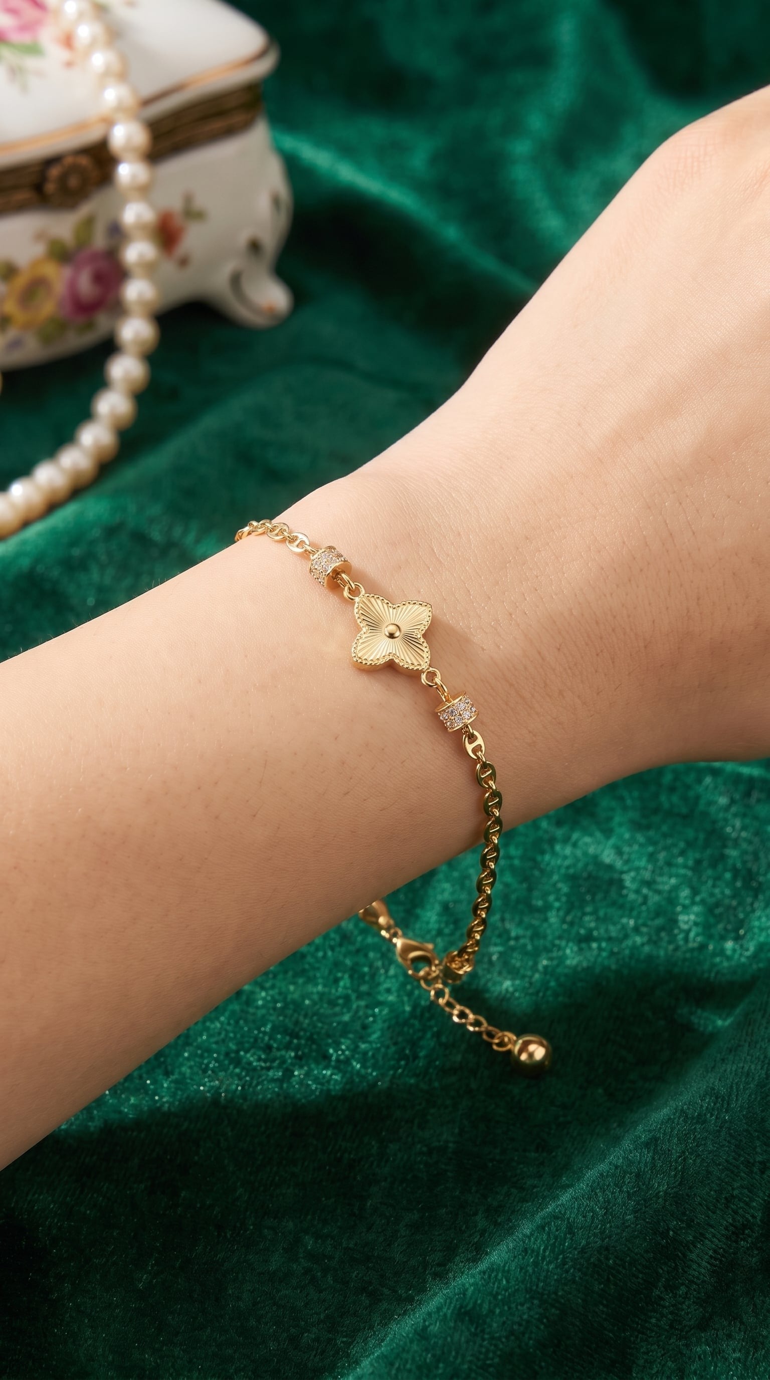 14k-altin-yonca-bileklik-423-gr-fca-02.jpg