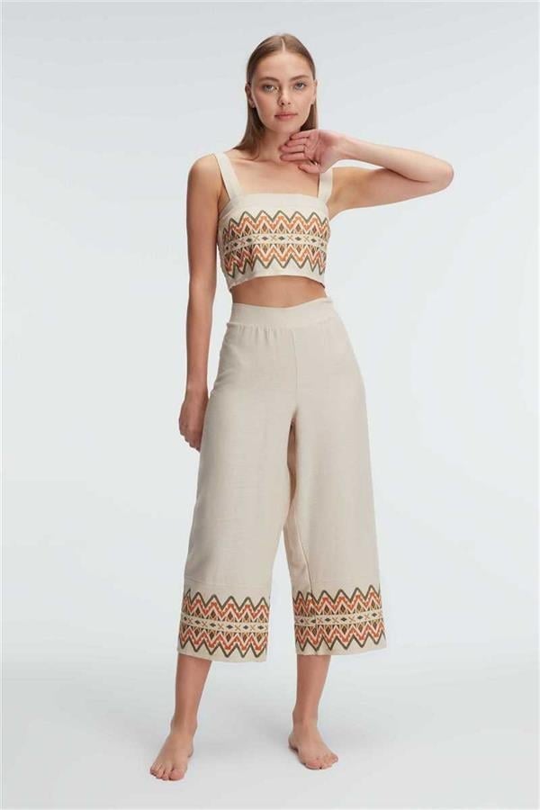 Arias Closet Askılı Oyuk U Yaka Geometrik Yazlık Uzun Nakış Detaylı Pijama Takımı
