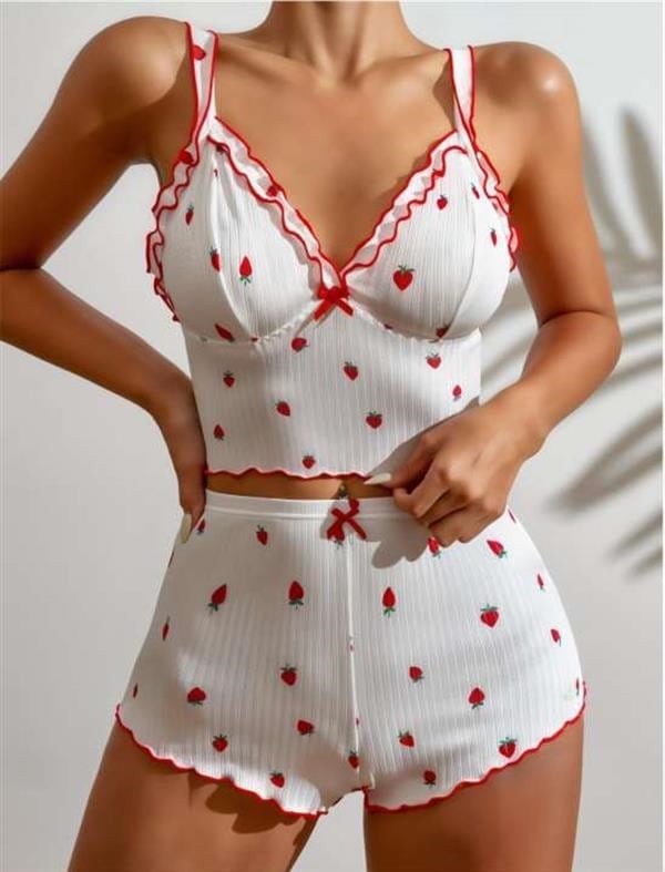 Arias Closet Beyaz Üstüne Çilek Desenli Fitilli Askılı Şortlu Pijama Takımı