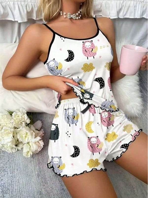 Arias Closet Beyaz Üstüne Desenli İnce Askılı Şortlu Pijama Takımı