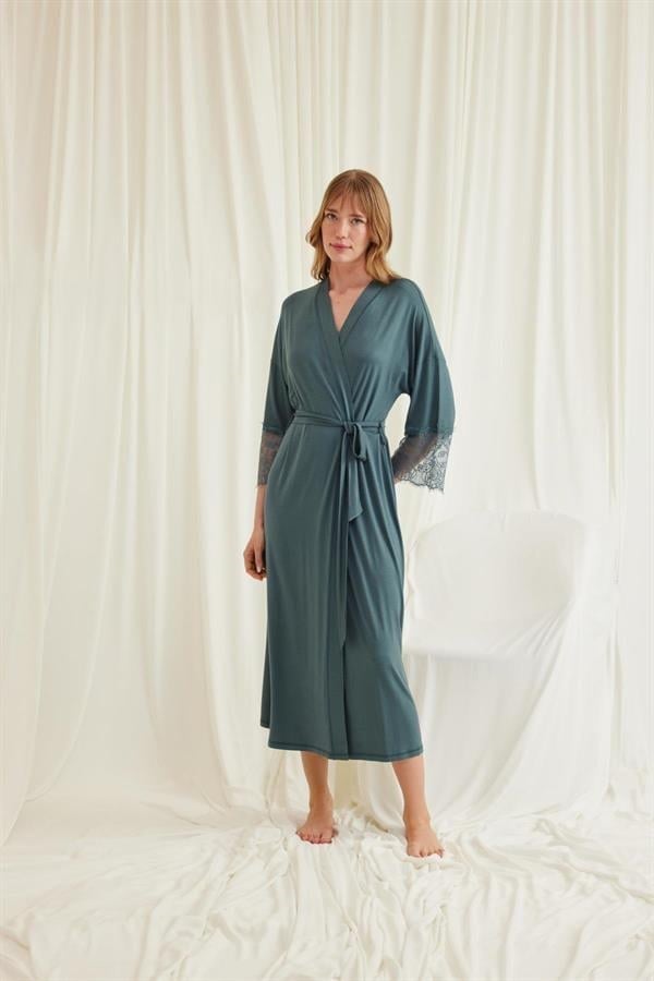 Arias Closet Dantelli ve Kuşaklı Sabahlık