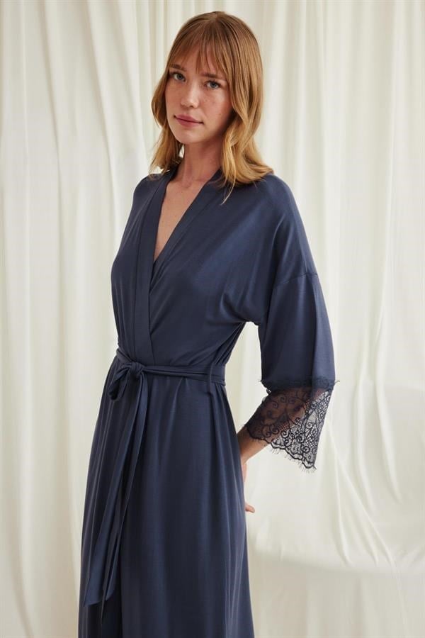Arias Closet Dantelli ve Kuşaklı Sabahlık