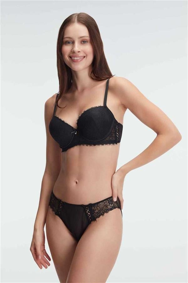 Arias Closet Destekli Dolgulu Balenli Kaplı Dantel Detaylı Sütyen Slip İç Çamaşırı Takım