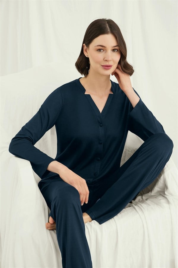 Arias Closet Uzun Kollu Boydan Düğmeli V Yaka Pijama Takımı