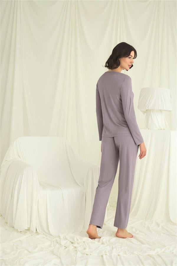Arias Closet Yakası Kolu ve Omzu Dantelli Boydan Düğmeli Pijama Takımı