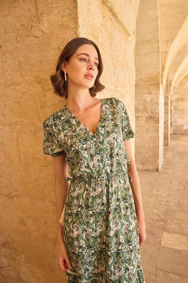 Arias Closet Yaprak Desenli Kısa Kollu Elbise