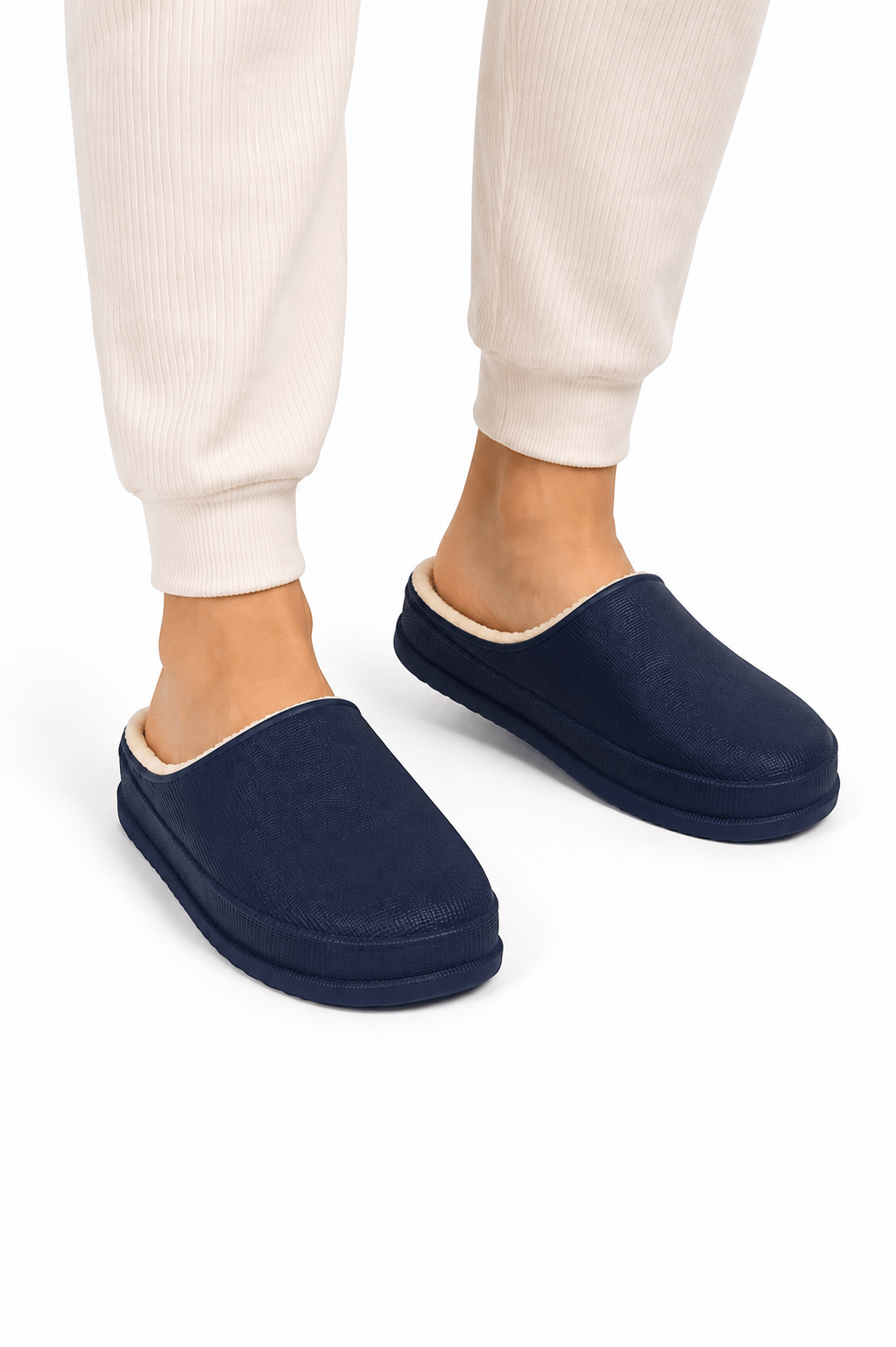 İçi Yünlü Su Geçirmez Kapalı Unisex Ev Terliği LACİVERT