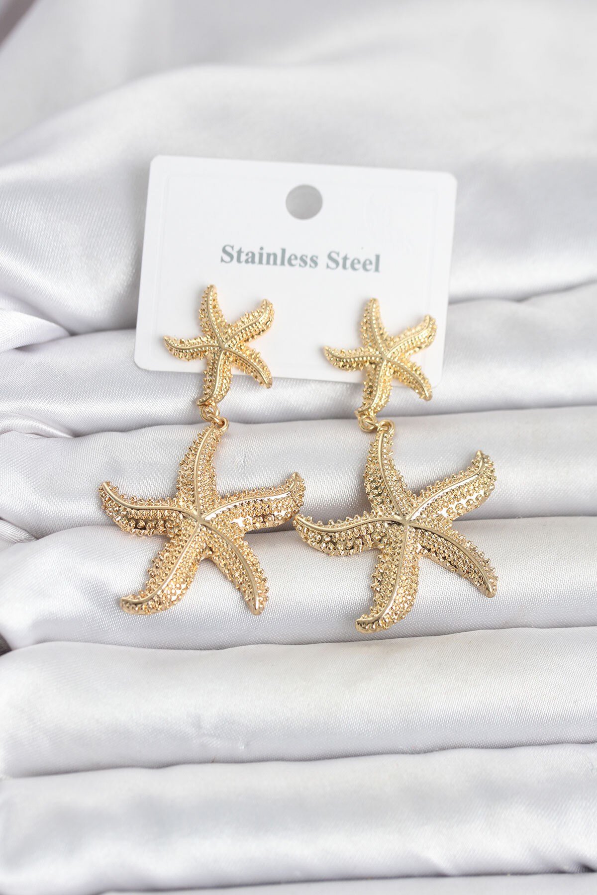 316L Çelik Gold Renk Deniz Yıldızı Model Kadın Küpe