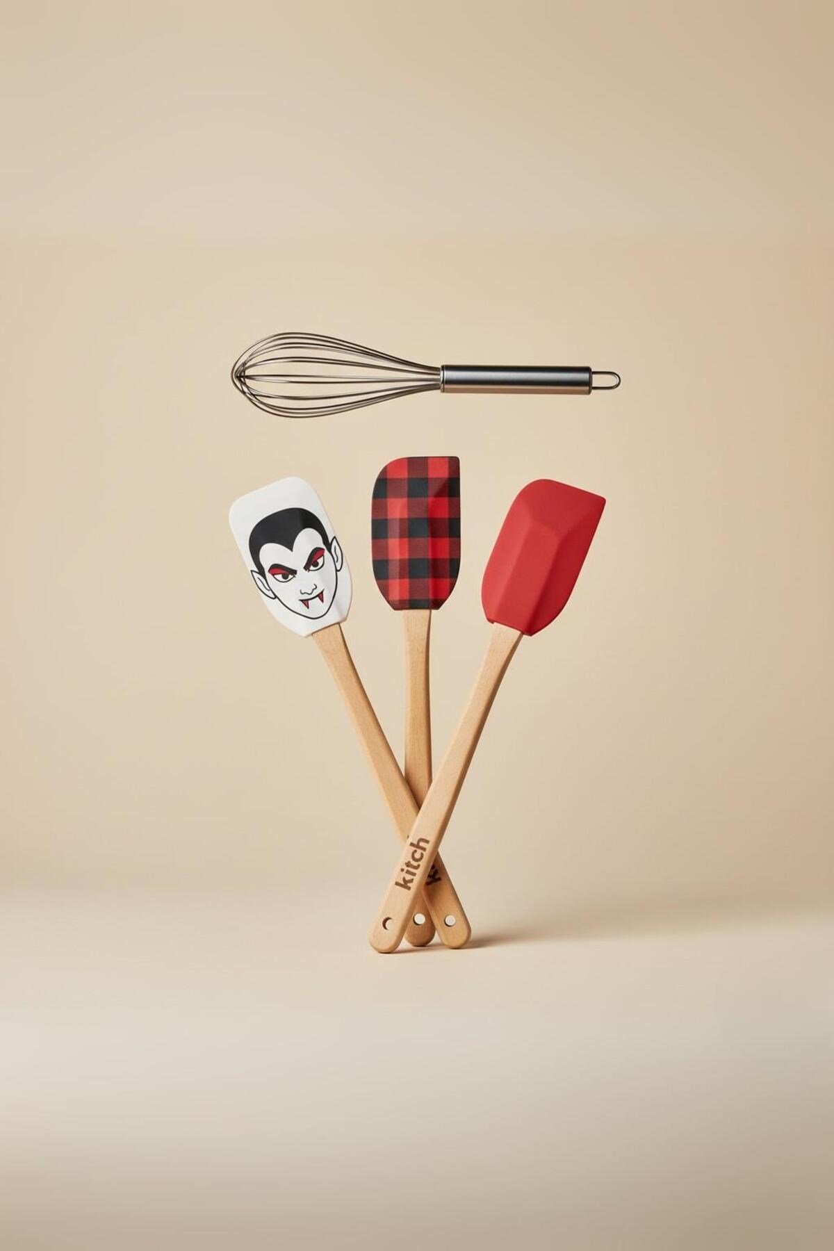 4’lü Silikon Spatula ve Çırpıcı Seti Karışık Renk