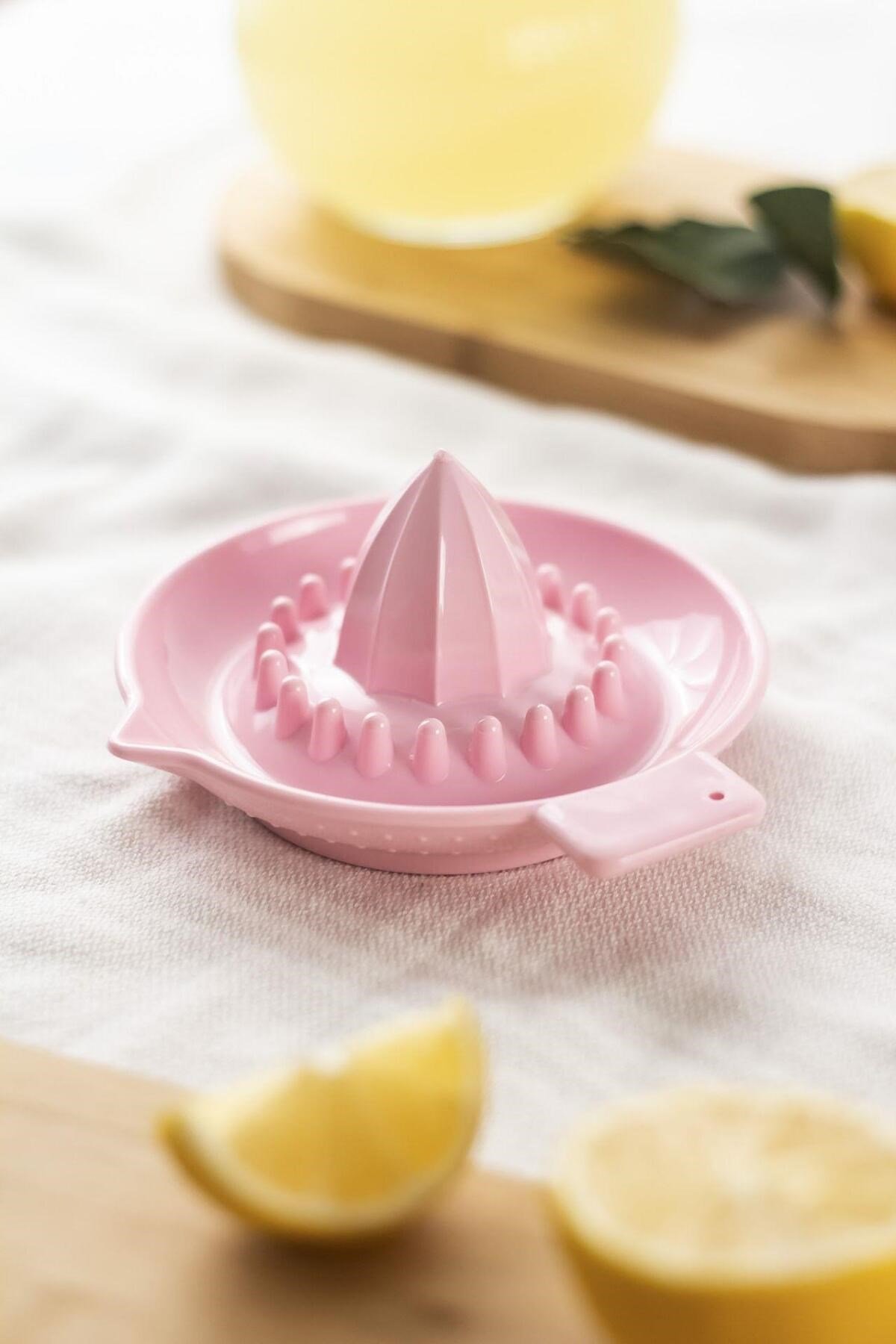 Akrilik Koyu Pembe Limon Sıkacağı Pratik Limon Sıkacağı