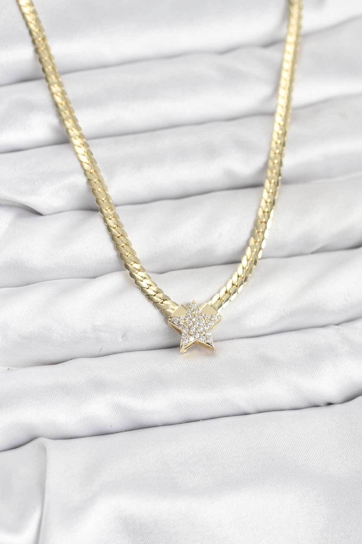 Gold Renk Pirinç Yıldız Zirkon Taşlı Kadın Kolye