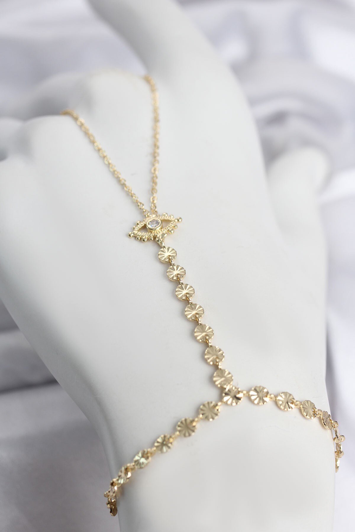Gold Renk Pirinç Zirkon Taşlı Göz Model Şahmeran
