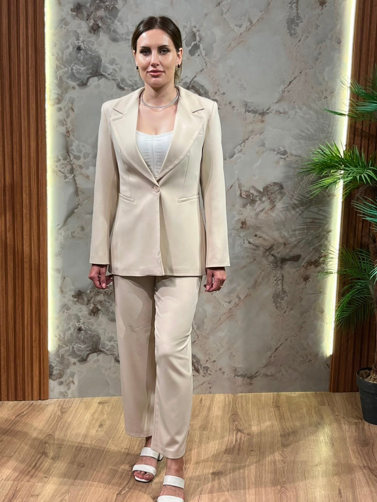 KADIN EKRU BLAZER CEKET PENTOLON TAKIM