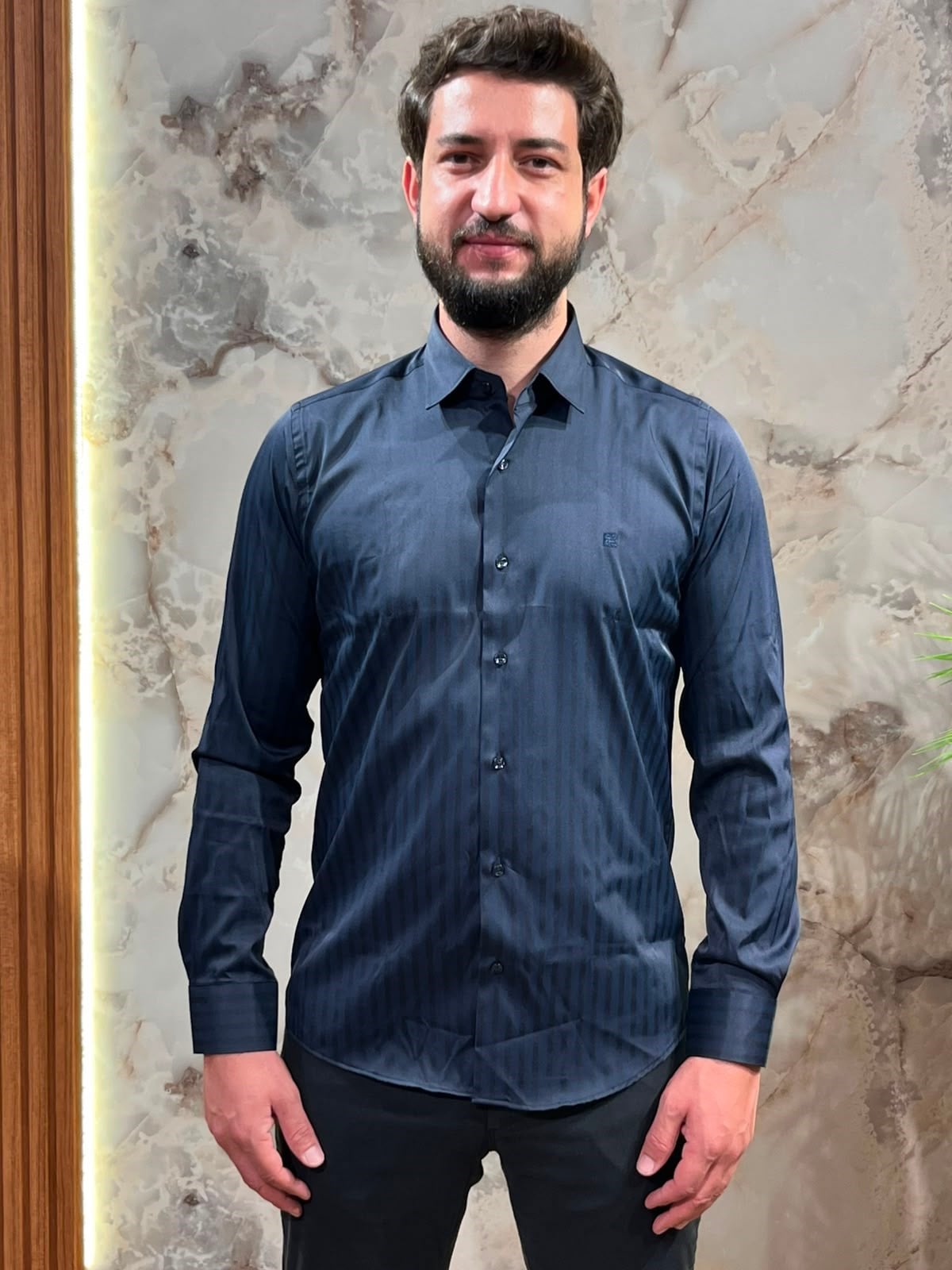 LACİVER MİKRO SATEN ÇİZGİLİ LİKRALI ERKEK GÖMLEK SLİM FİT ESNEK VE PARLAK KUMAŞ 