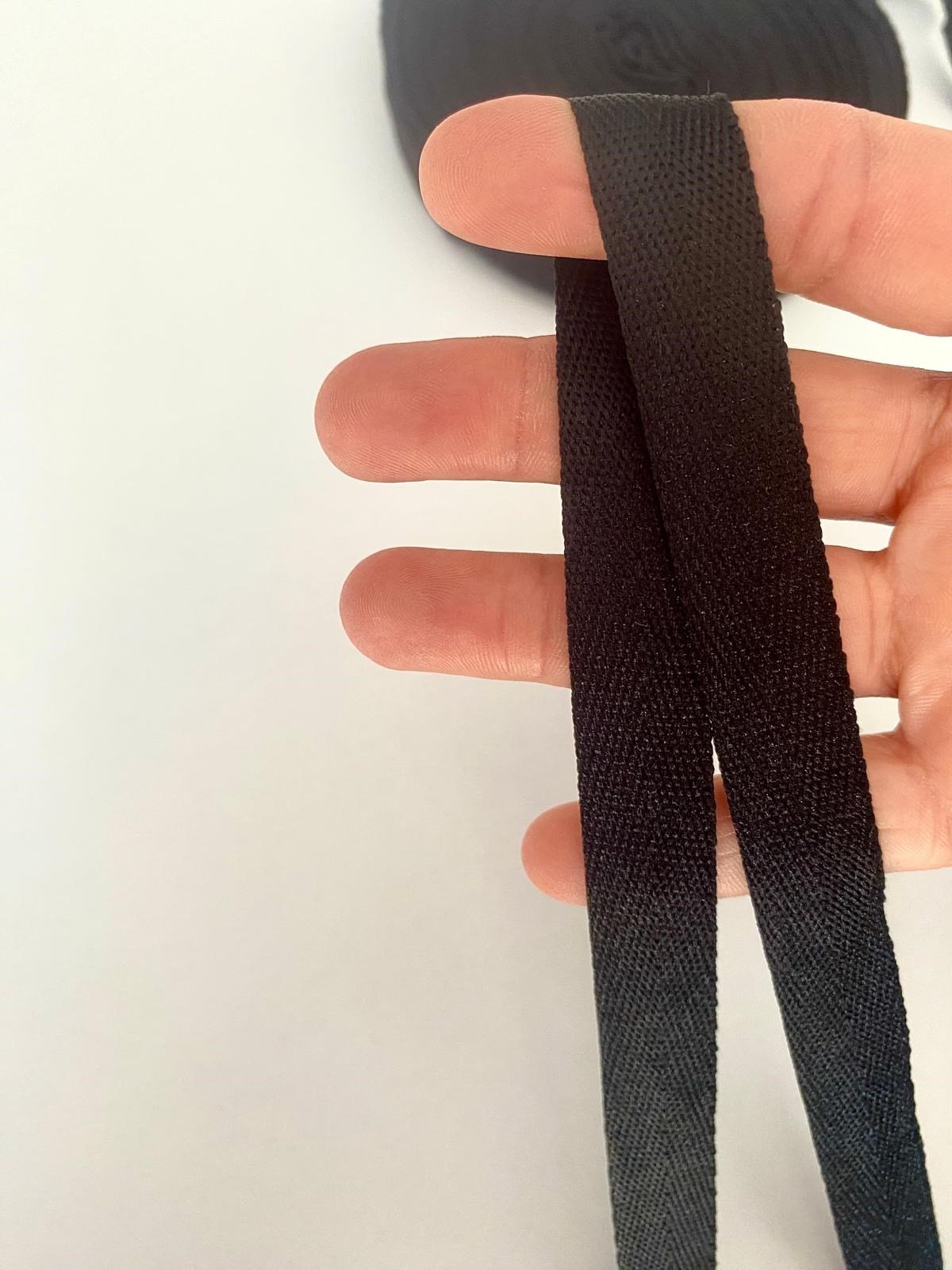 5 Metre Eni 1.5 Cm Siyah Polyester Biye