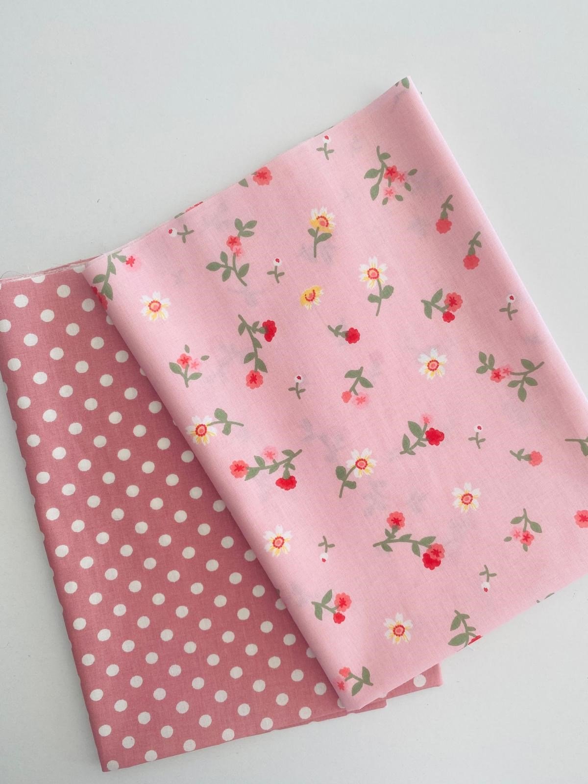 Pudra Puanlı, Pembe Çiçekli 2 Adet Pamuklu Kumaş