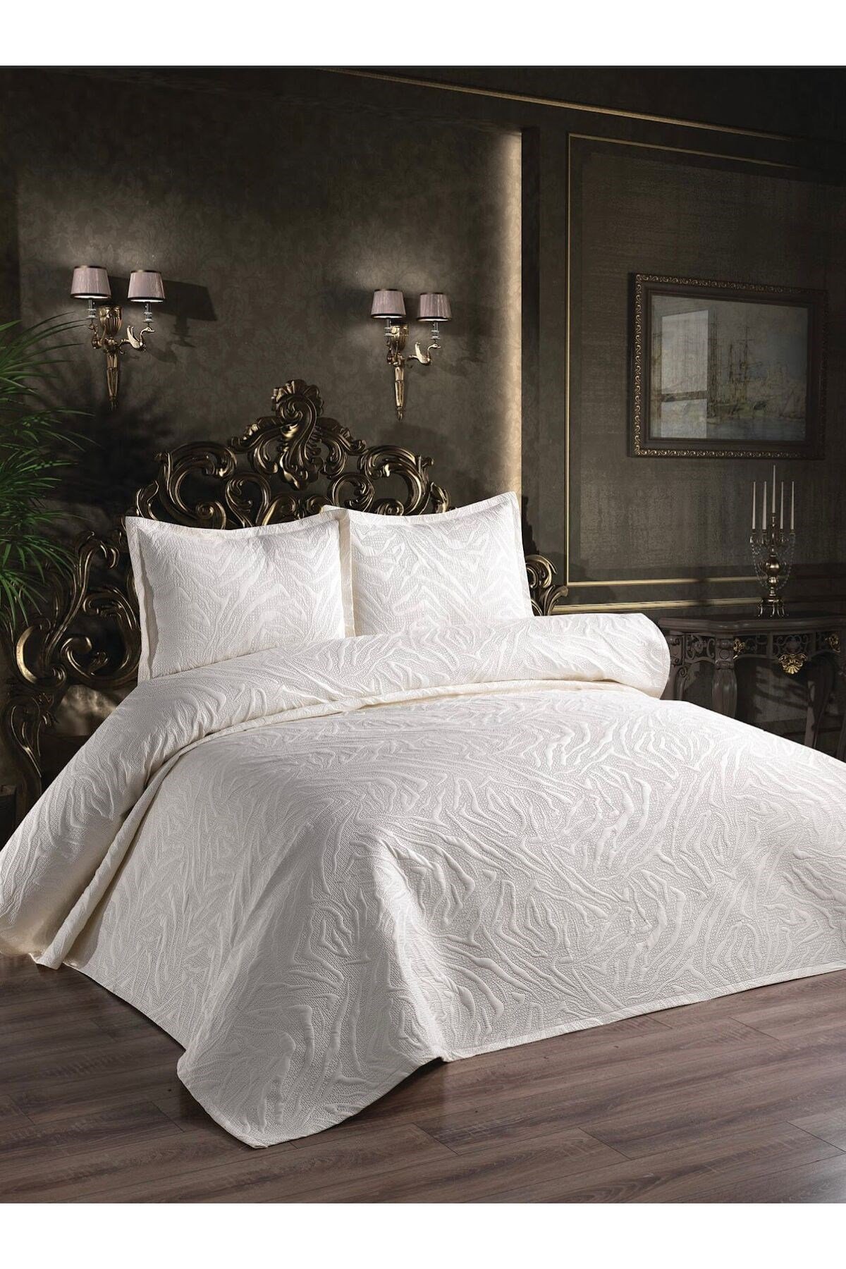 Çift Kişilik 3 Parça Jelatinde Microfiber Yatak Örtüsü Seti - 235x250 cm