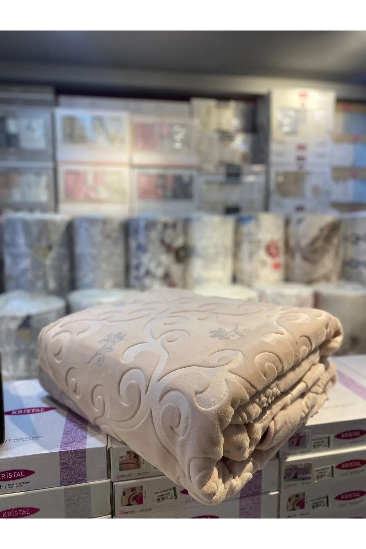 Merinos Pırıltı Çift Kişilik Battaniye ( Simli)