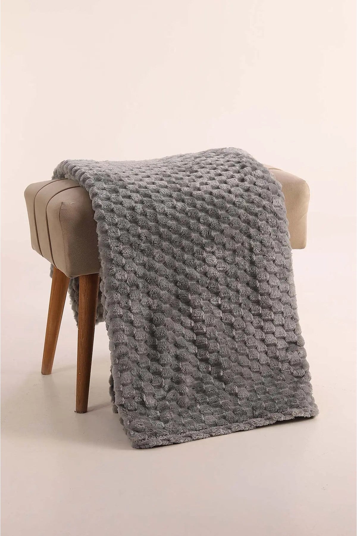 Mira 180x220 cm Koltuk & Kanepe Örtüsü | Yumuşak Dokulu | Şık Tasarım | Modern Ev Dekorasyonu