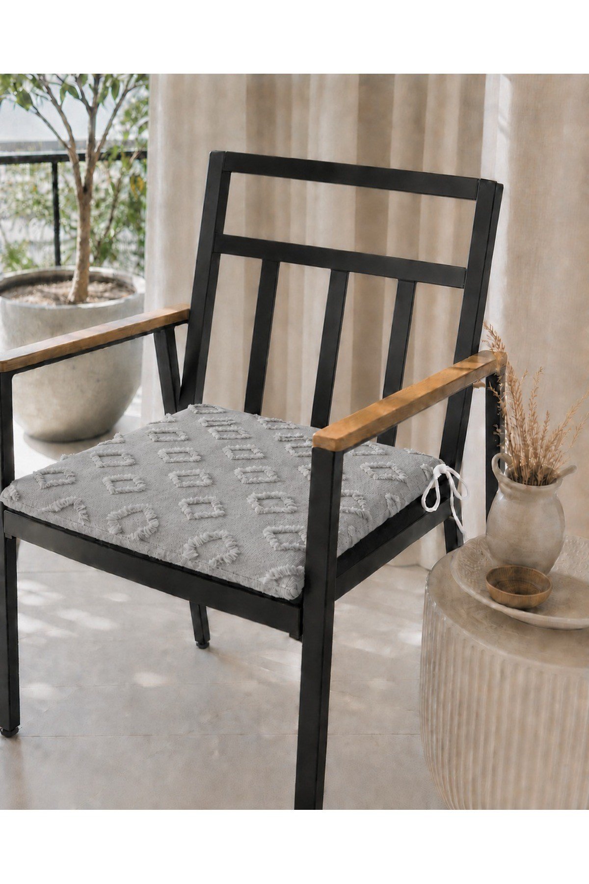 Sakallı Sandalye Minderi 4'lü Set | Bağcıklı | Fermuarlı ve Yıkanabilir | Mutfak, Balkon ve Bahçe Kullanımına Uygun