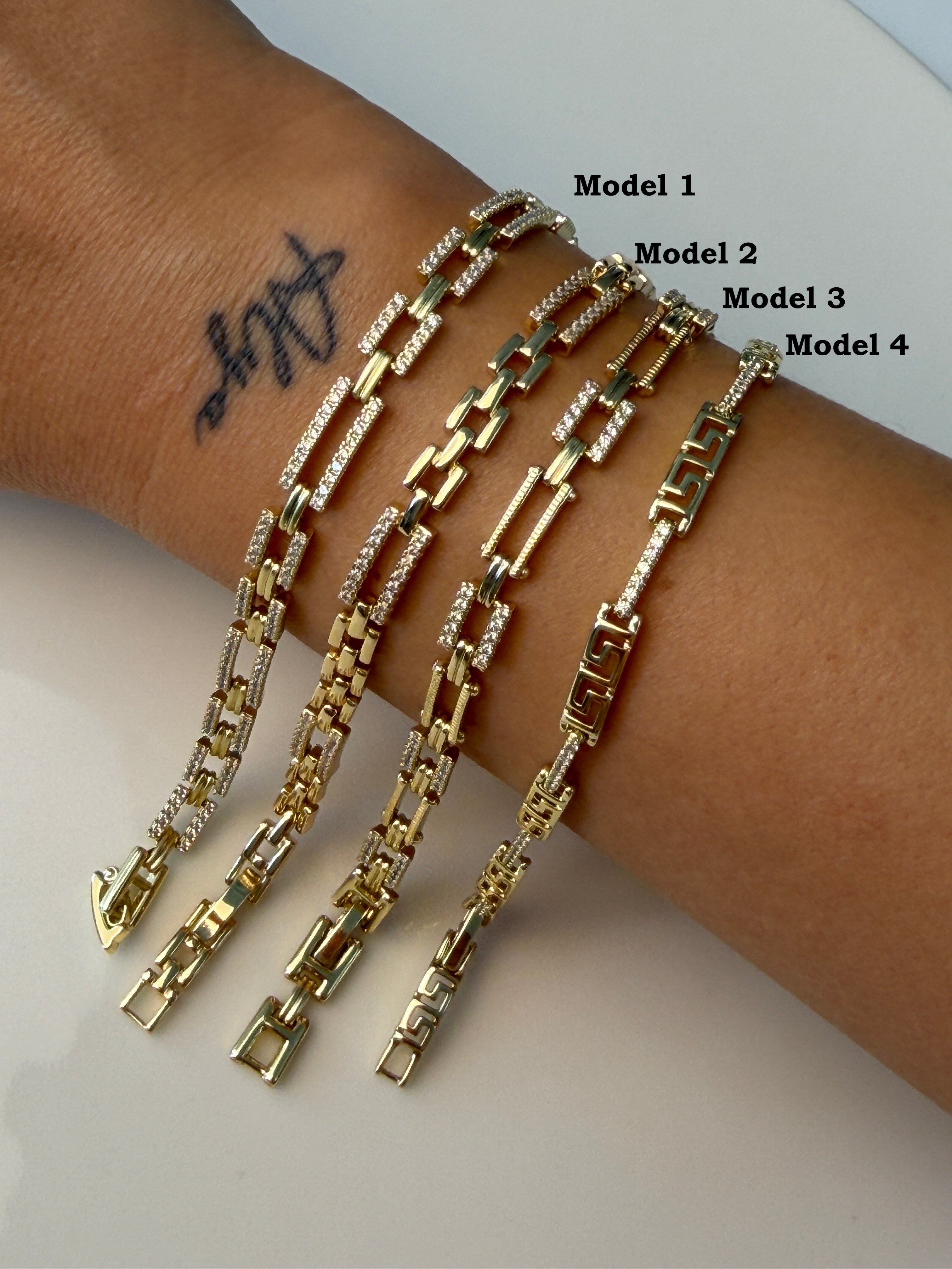 Gold Renk Taş Detaylı Çelik Bileklik – 4 Farklı Model