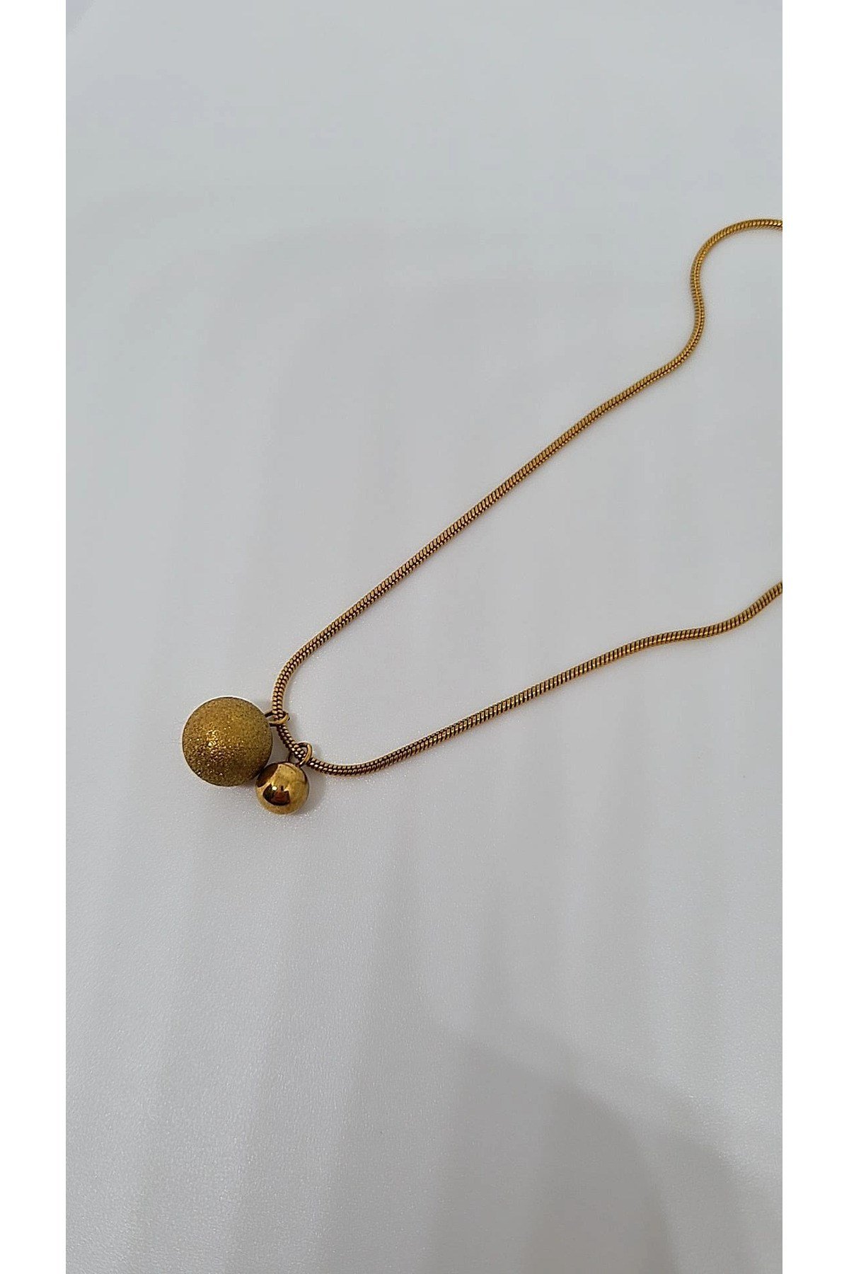 Çelik Rose Çift Top Detaylı Modern Kolye