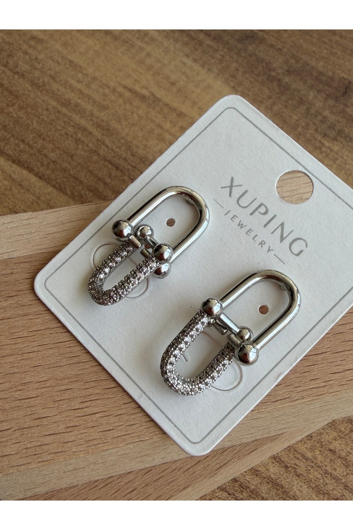 Zirkon Taşlı Geometrik Halka Küpe | Modern Silver Kadın Küpe