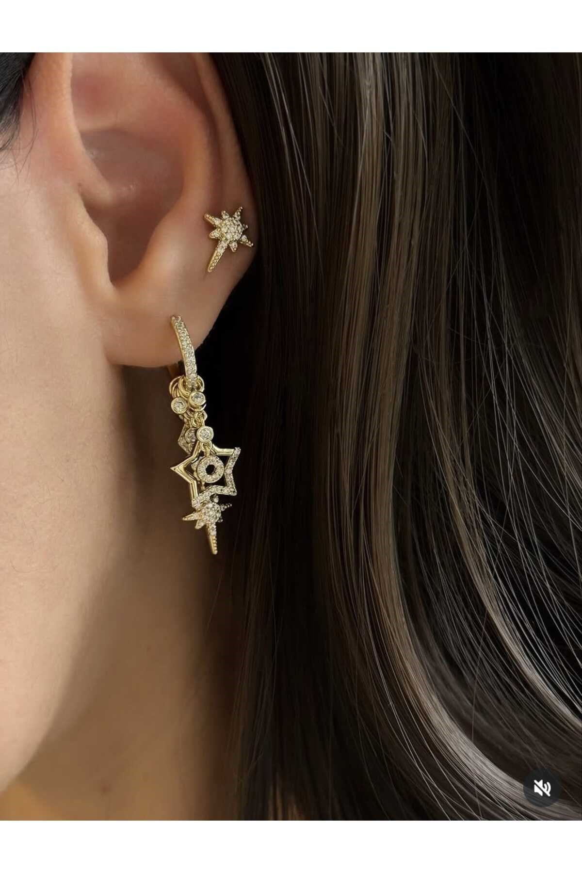 Charm Detaylı Gold Halka Küpe