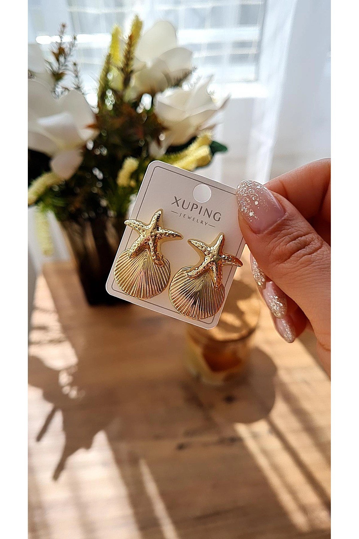 Deniz Yıldızı ve Deniz Kabuğu Gold Küpe