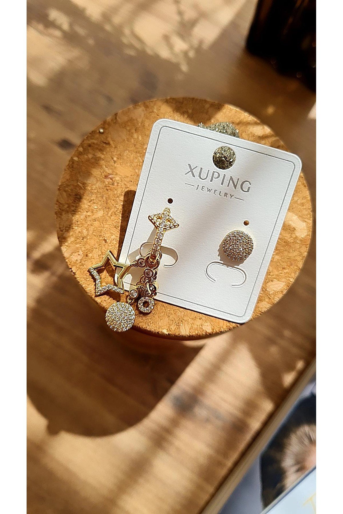 Özel Seri Gold Taşlı Charm Küpe