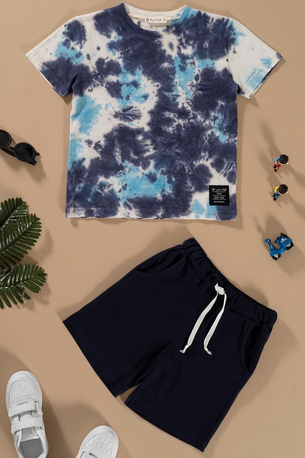 batik-yikamali-lacivert-tshirt-sort-ta-38b917.jpg