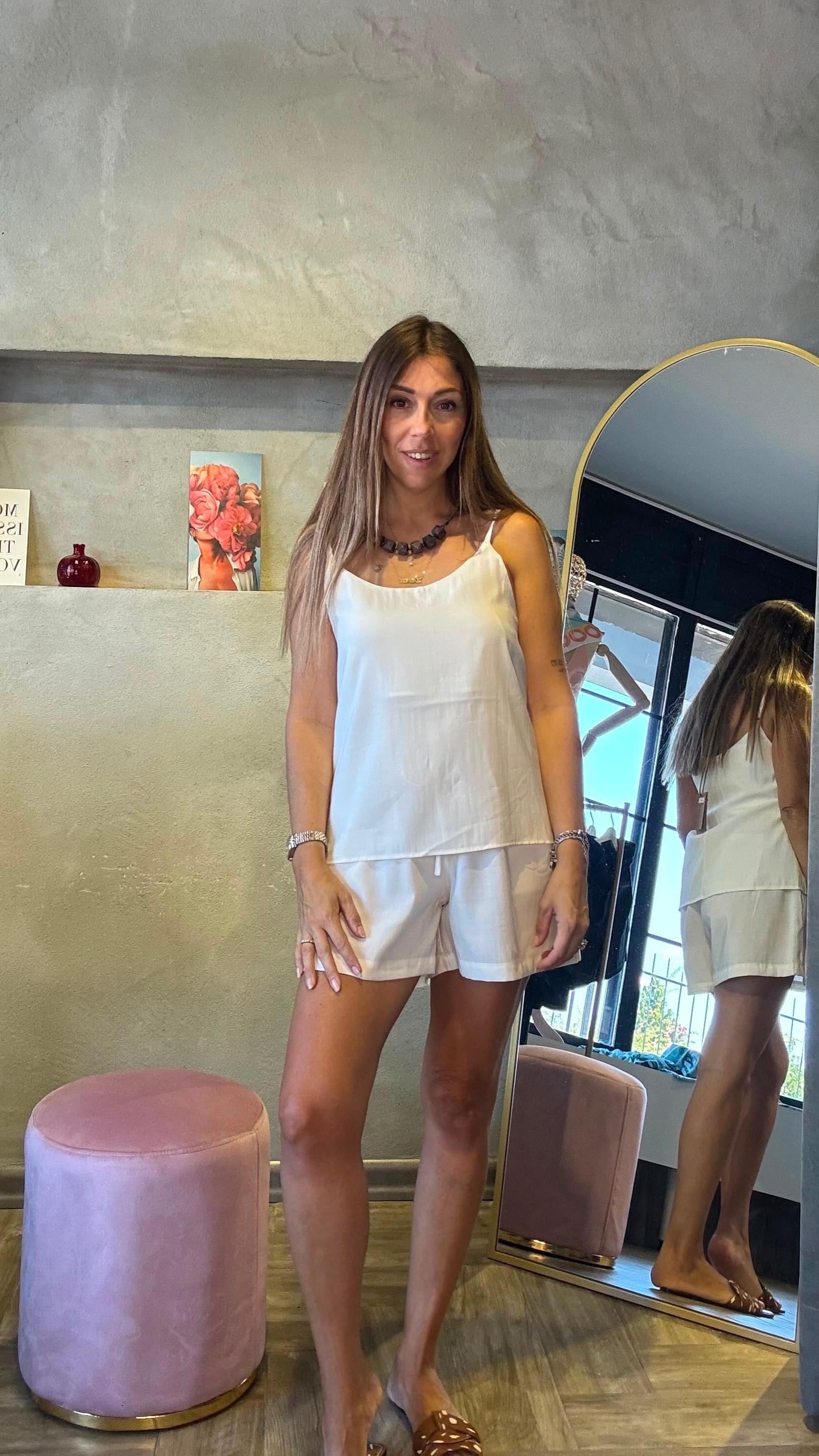 ASKILI ŞORT TAKIM BEYAZ