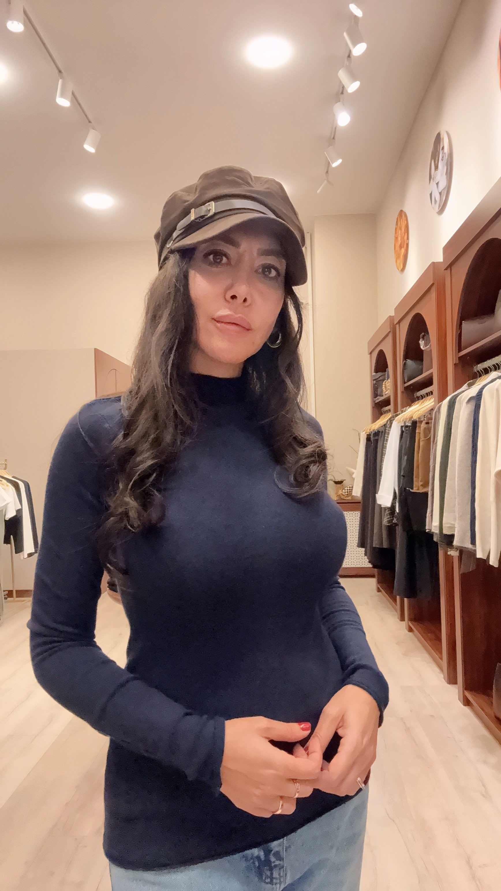 Dik Yaka Kaşmirli Ultra Hafif Triko Kazak