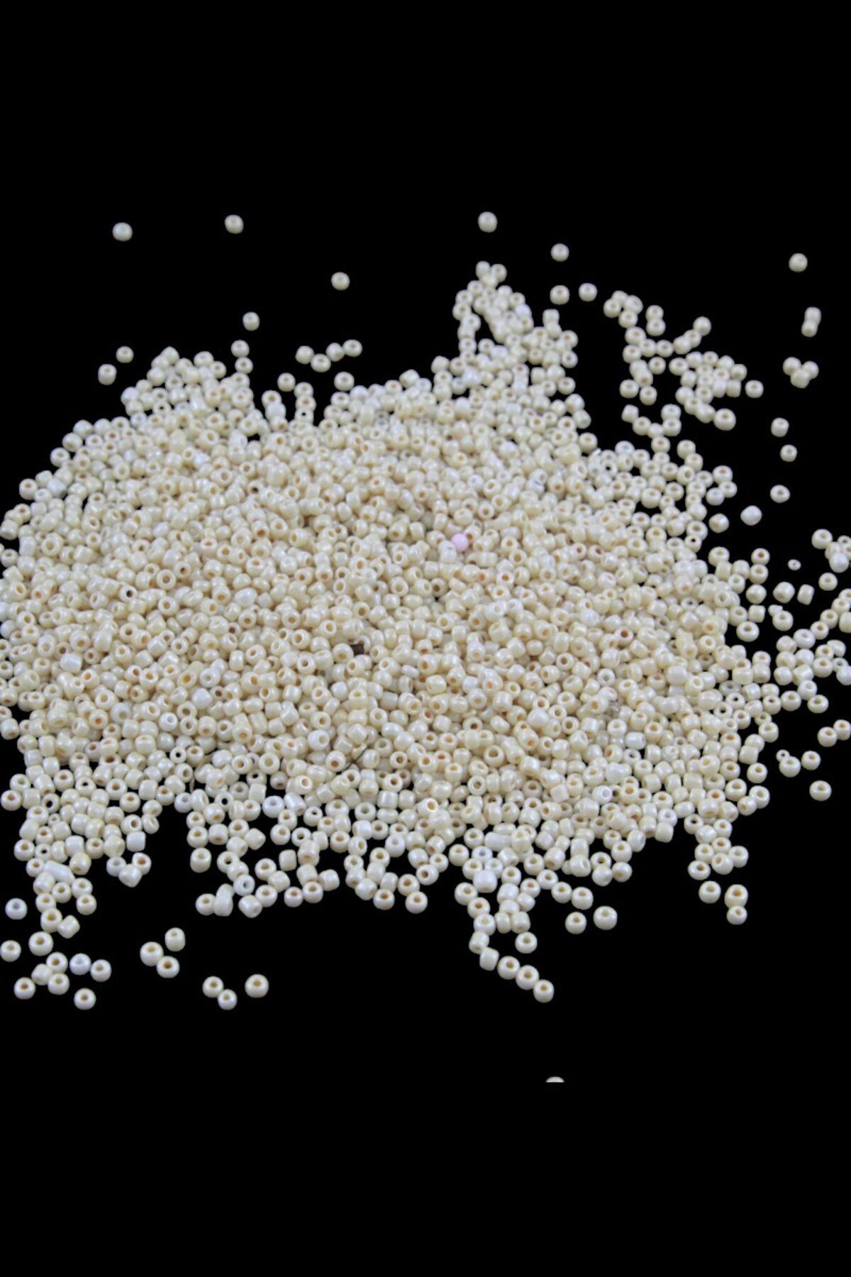 08 Kum Açık Bej 3 mm Boncuk (90 Gr )