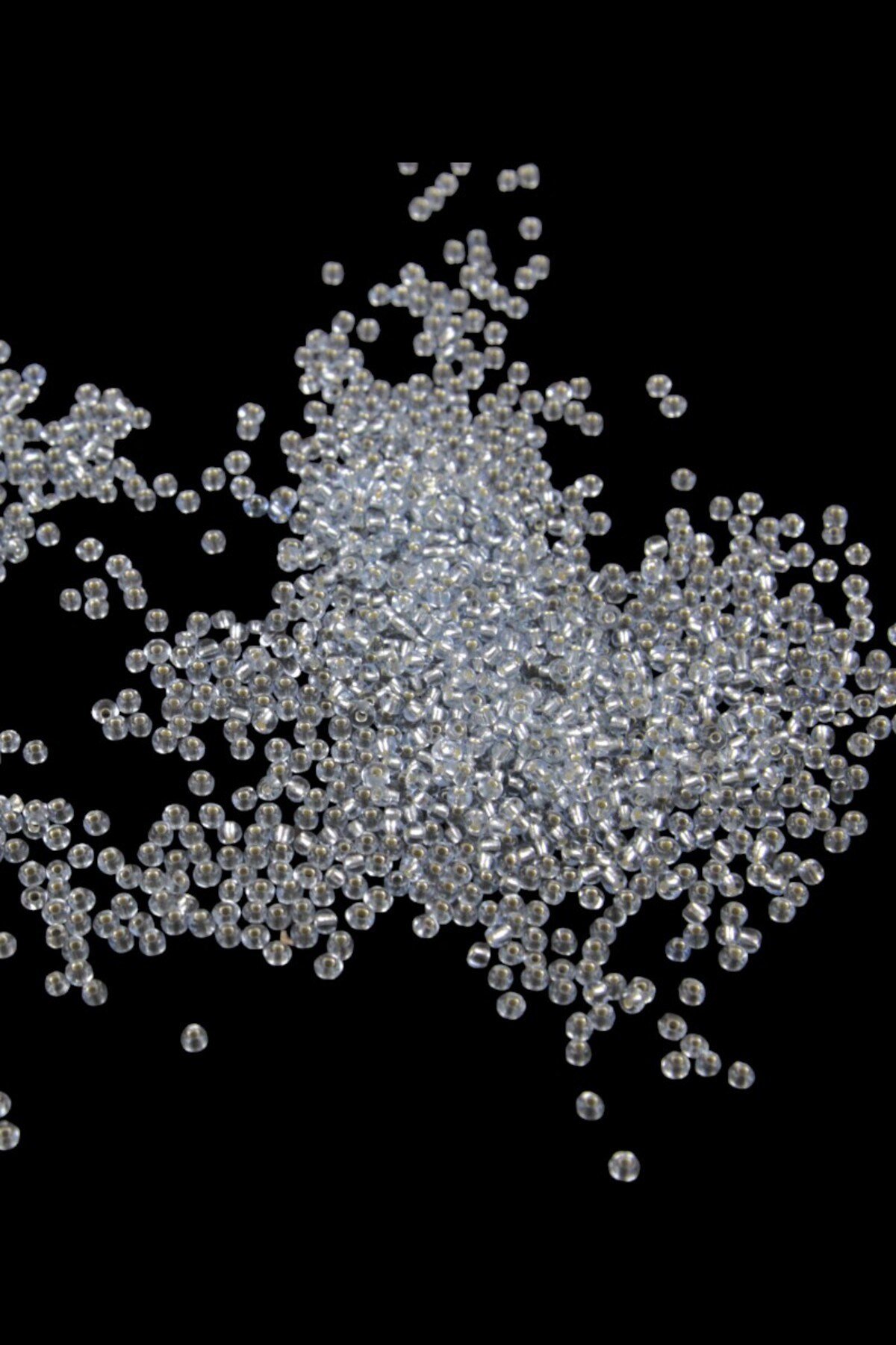 08 Kum Kristal Açık Buz Mavi Boncuk 3 mm (100 Gr 6000 Adet)