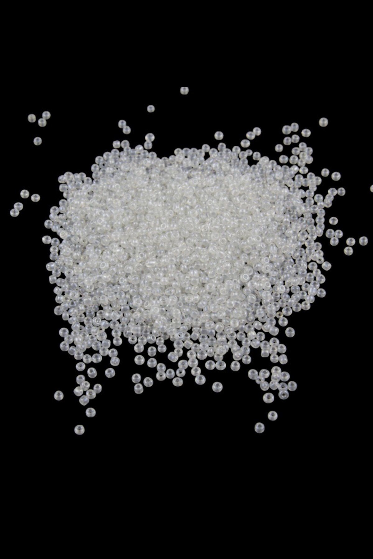 08 Kum Şeffaf Boncuk 3 mm (90 Gr )