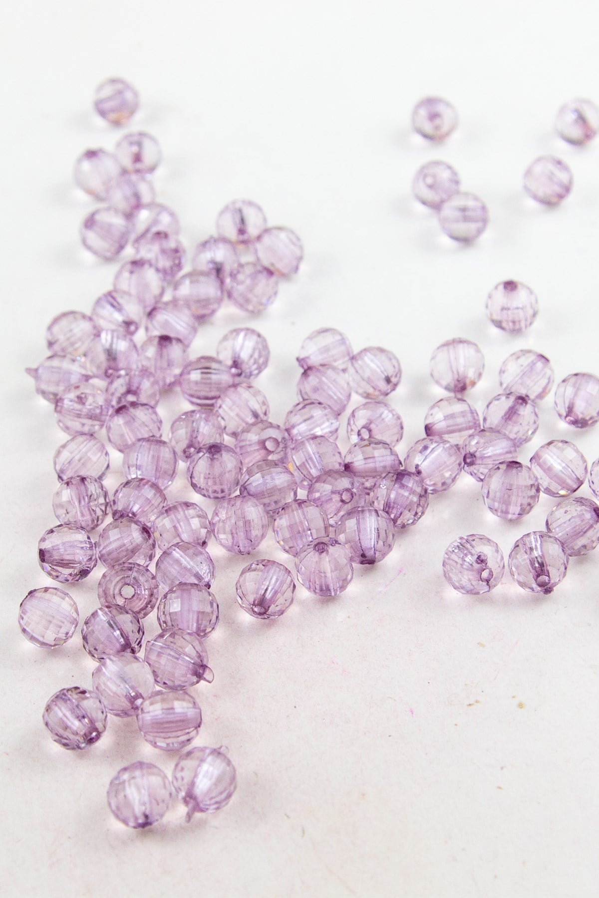 10 mm Morumsu Lila Akrilik Boncuk Aksesuar Takı Malzemesi (25 Gram)