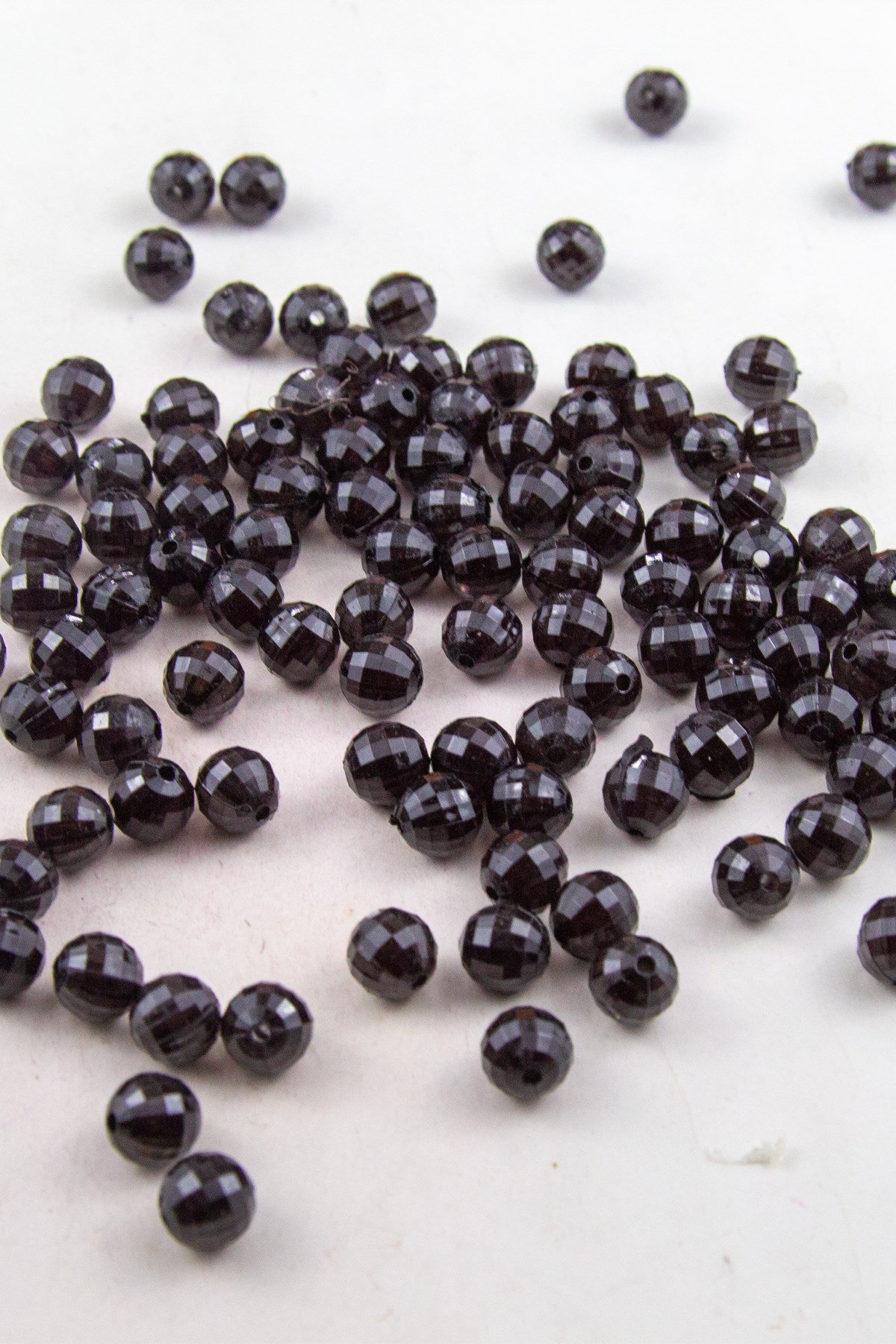 10 mm Siyah Akrilik Boncuk Aksesuar Takı Malzemesi (25 Gram)