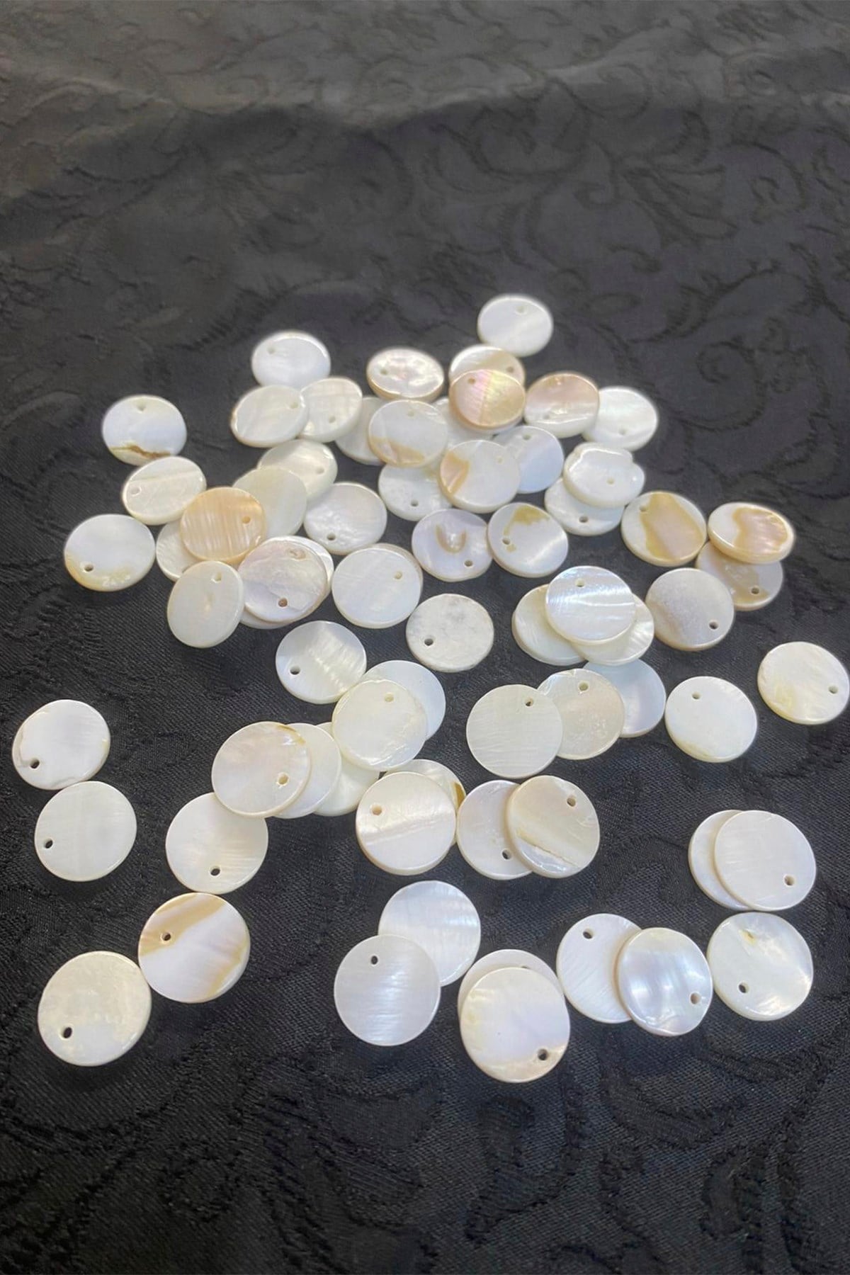 12 mm Yandan Delikli Sedef Boncuk (35 Adet)