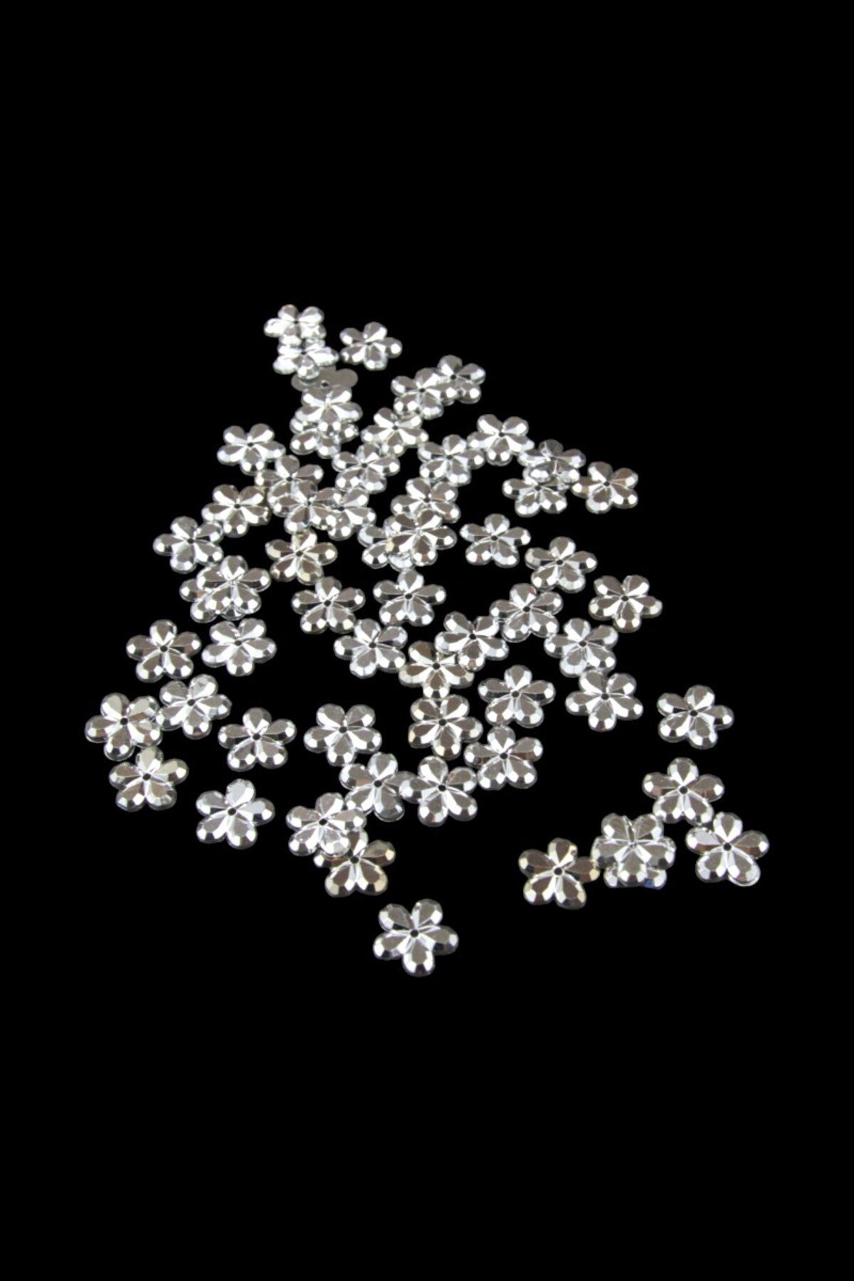 15 mm Gümüş Kaplama Papatya Desenli Dikme Taş (75 Adet)