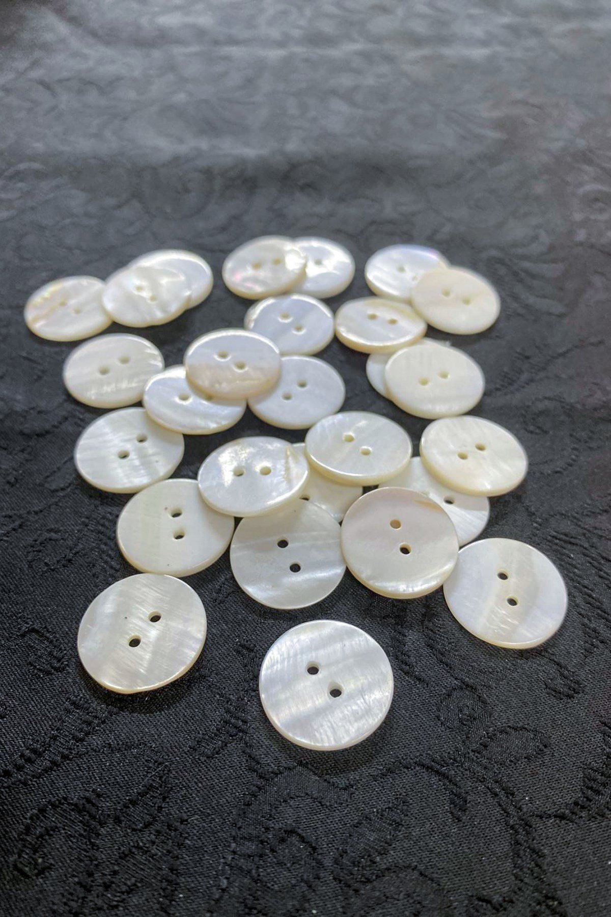 20 mm Çift Delikli Düğme (Gerçek ) (10 Adet)