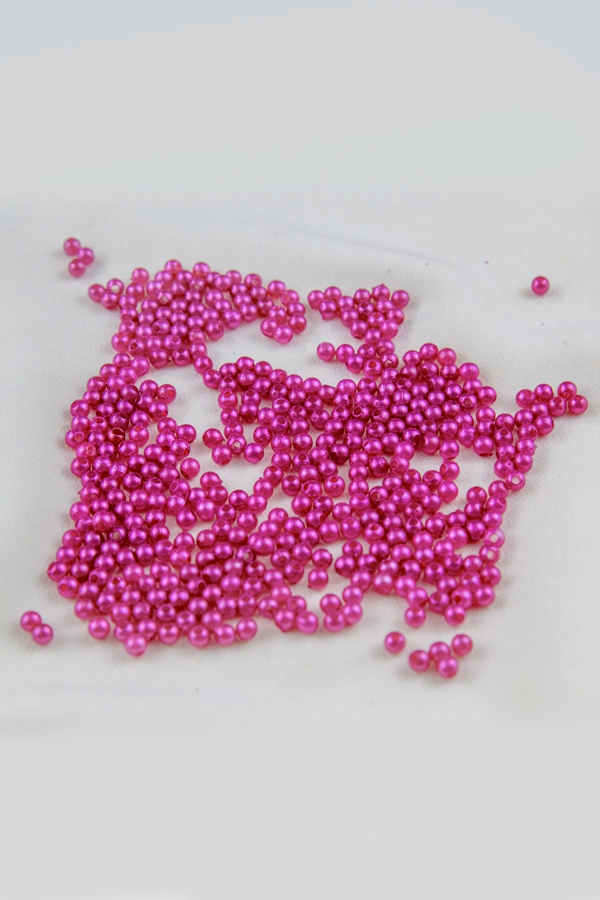 4 mm 2 Renk Pembe Plastik İnci Boncuk Aksesuar Takı Malzemesi (25 Gr)