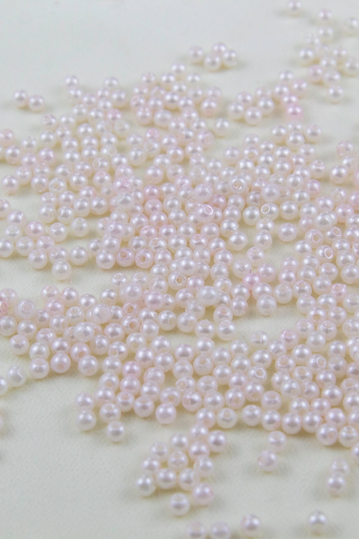 4 mm Çift Renk Karışık Krem Tonlar Plastik İnci Boncuk Malzemesi (25 Gr)