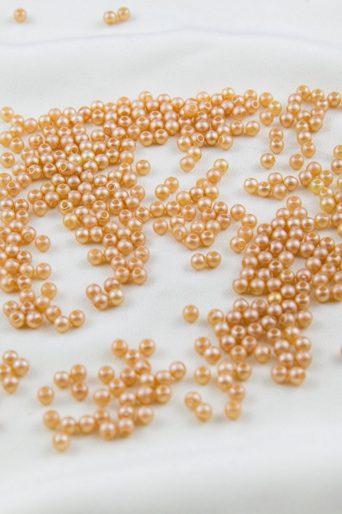 4 mm Karamel Rengi Plastik İnci Boncuk Aksesuar Takı Malzemesi (25 Gr)