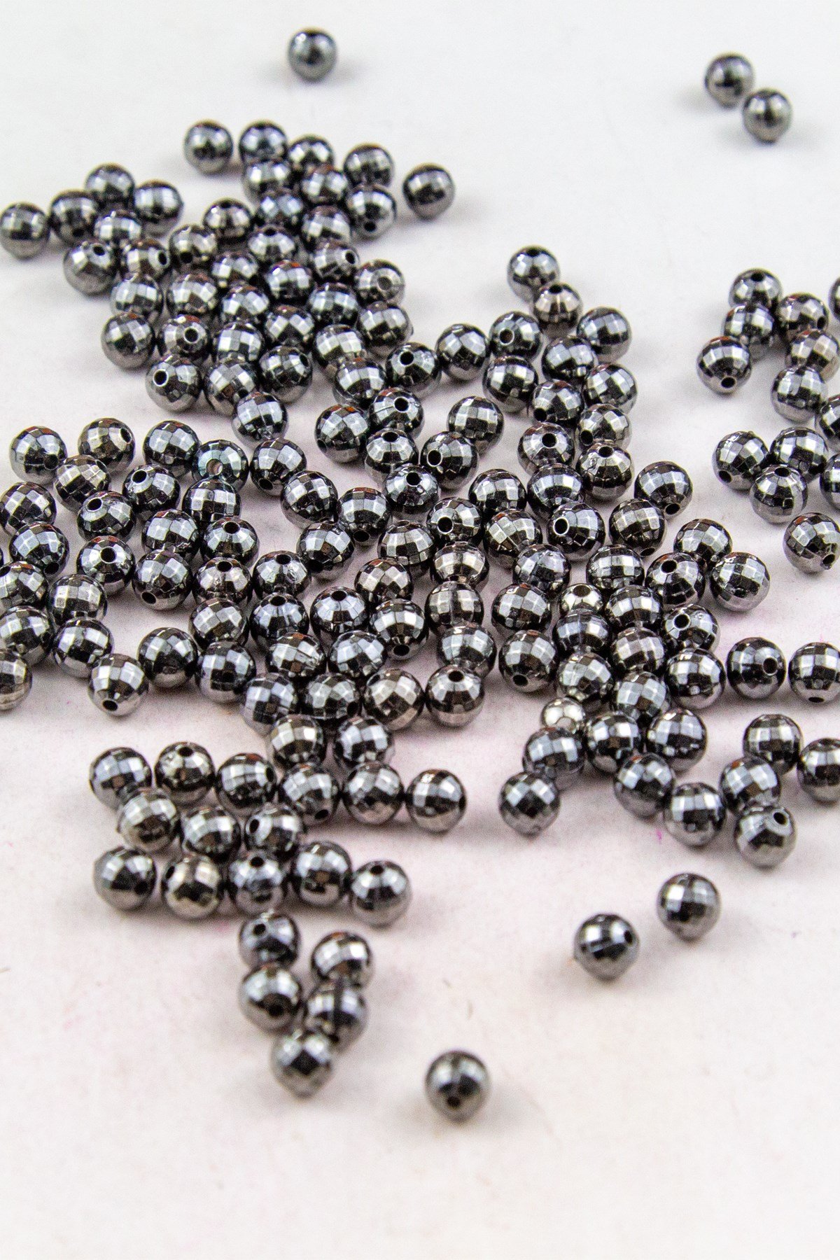 5 mm Dünya CCB Kaplama Koyu Gümüş Boncuk Aksesuar Takı Malzemesi (25 Gram)